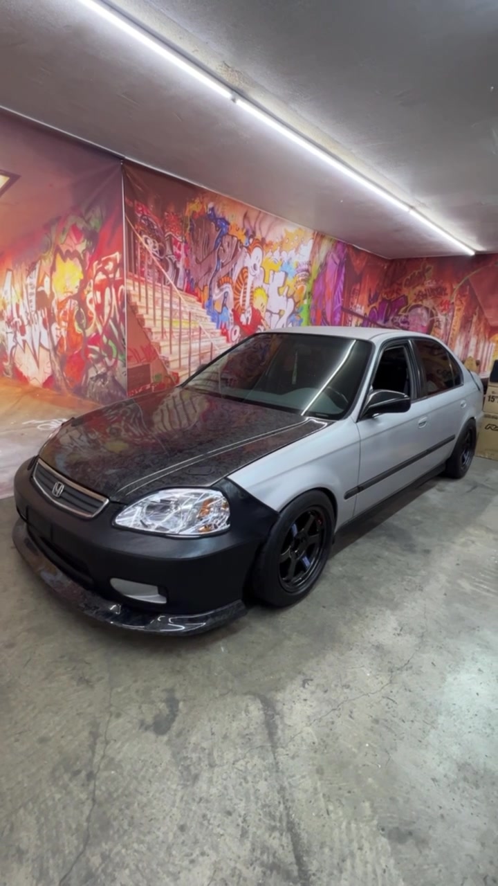 @UpNextMotorsports