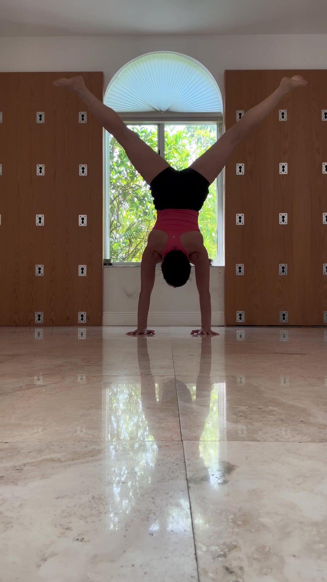 @Nivineyoga