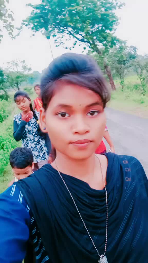 @MaNishA❤