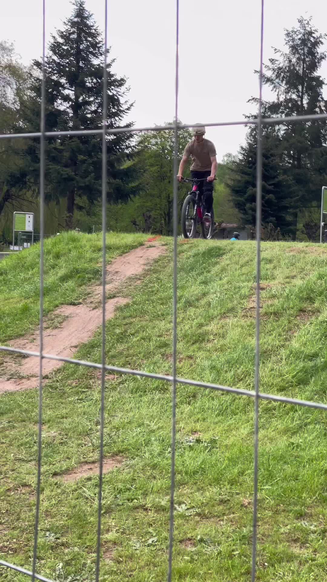 @Philipprausch.mtb.