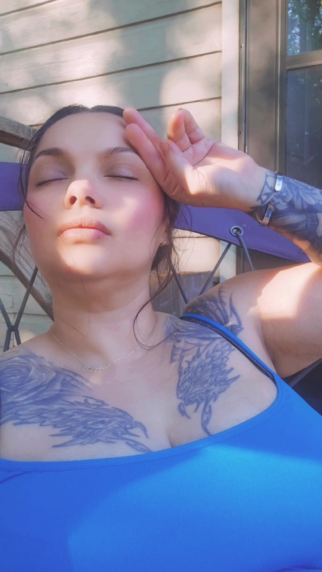 @Hippiehoodbaby