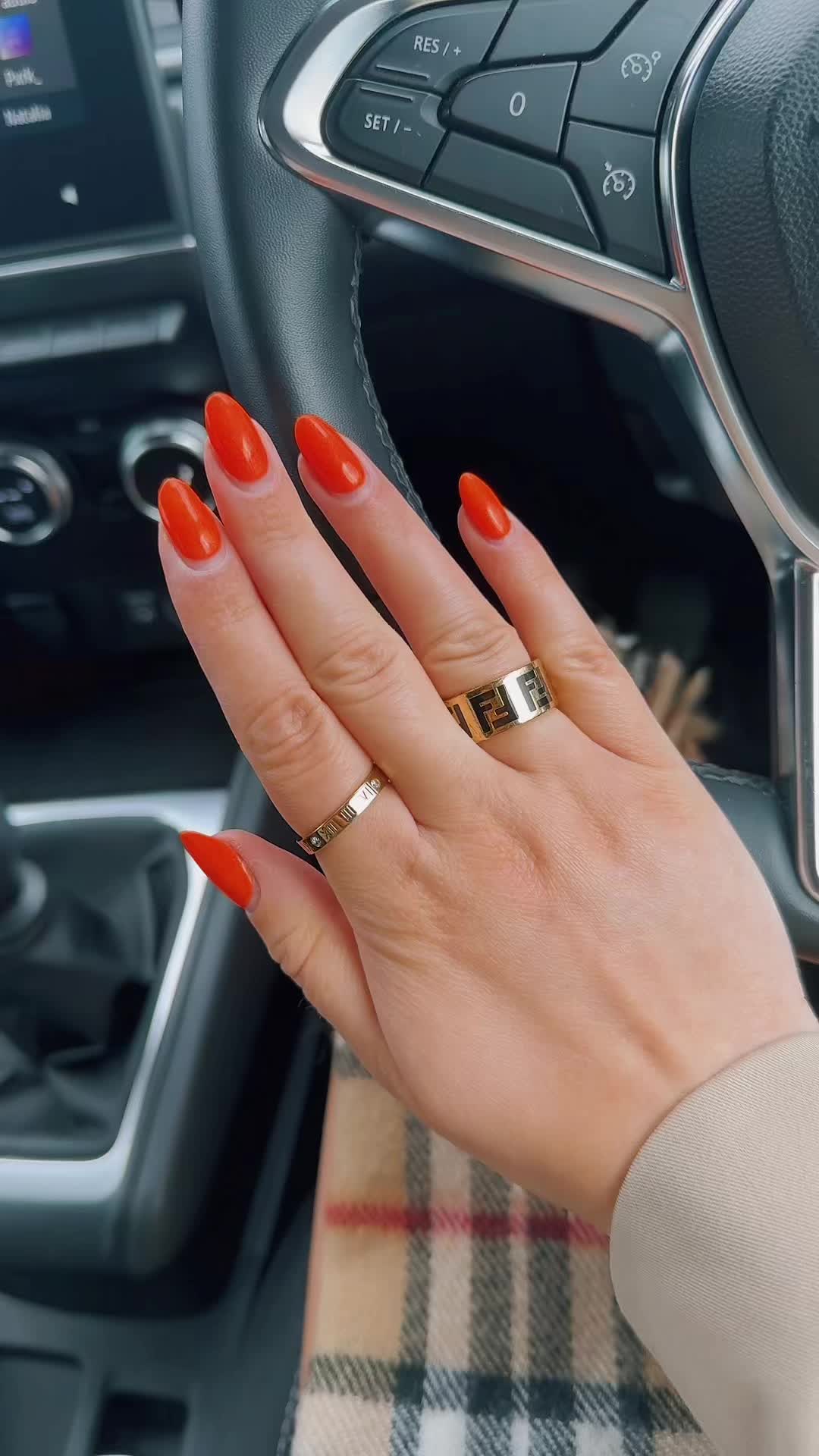 @justnatthings0