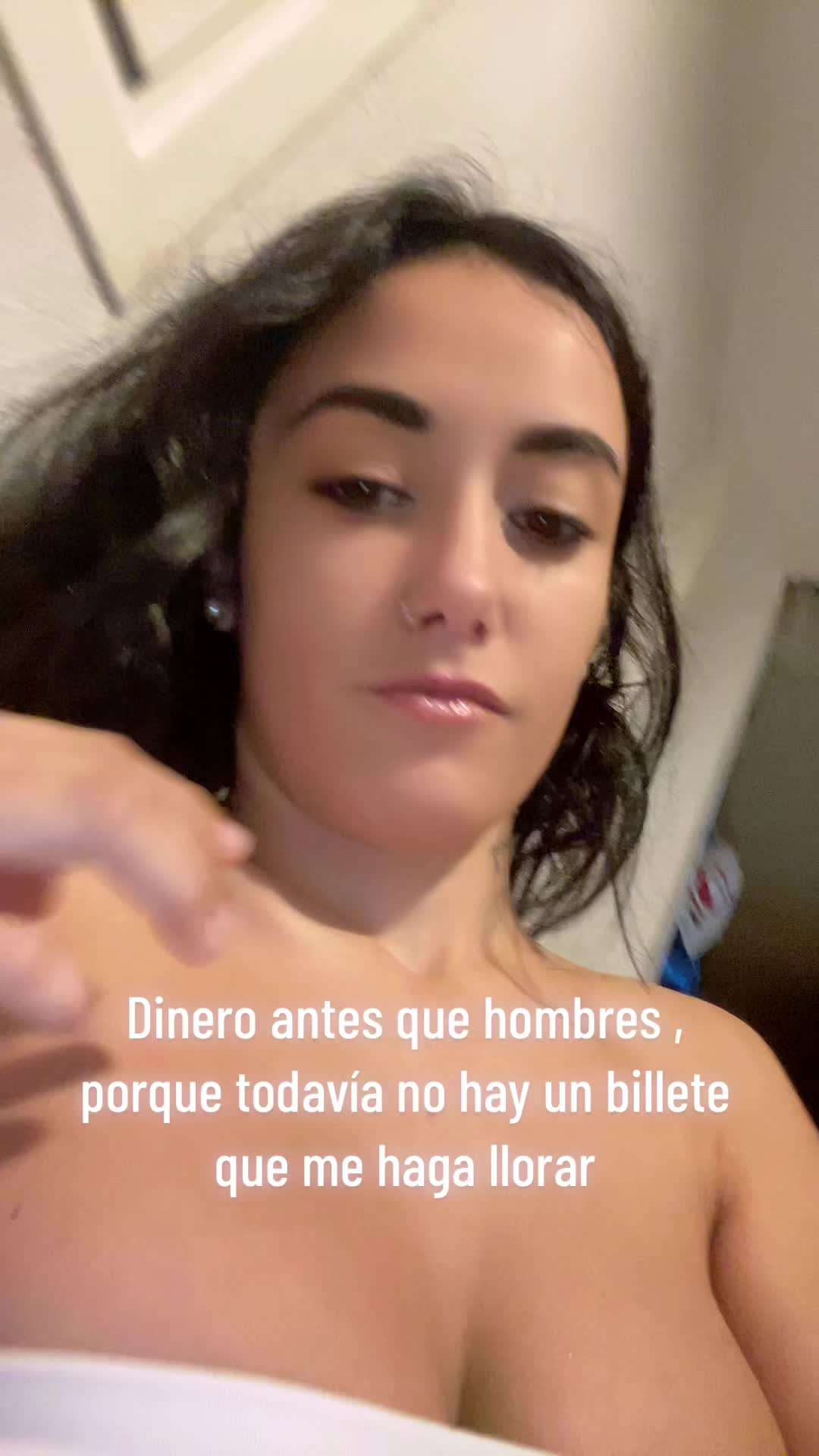 @AinaraRavelo👸🏻💗