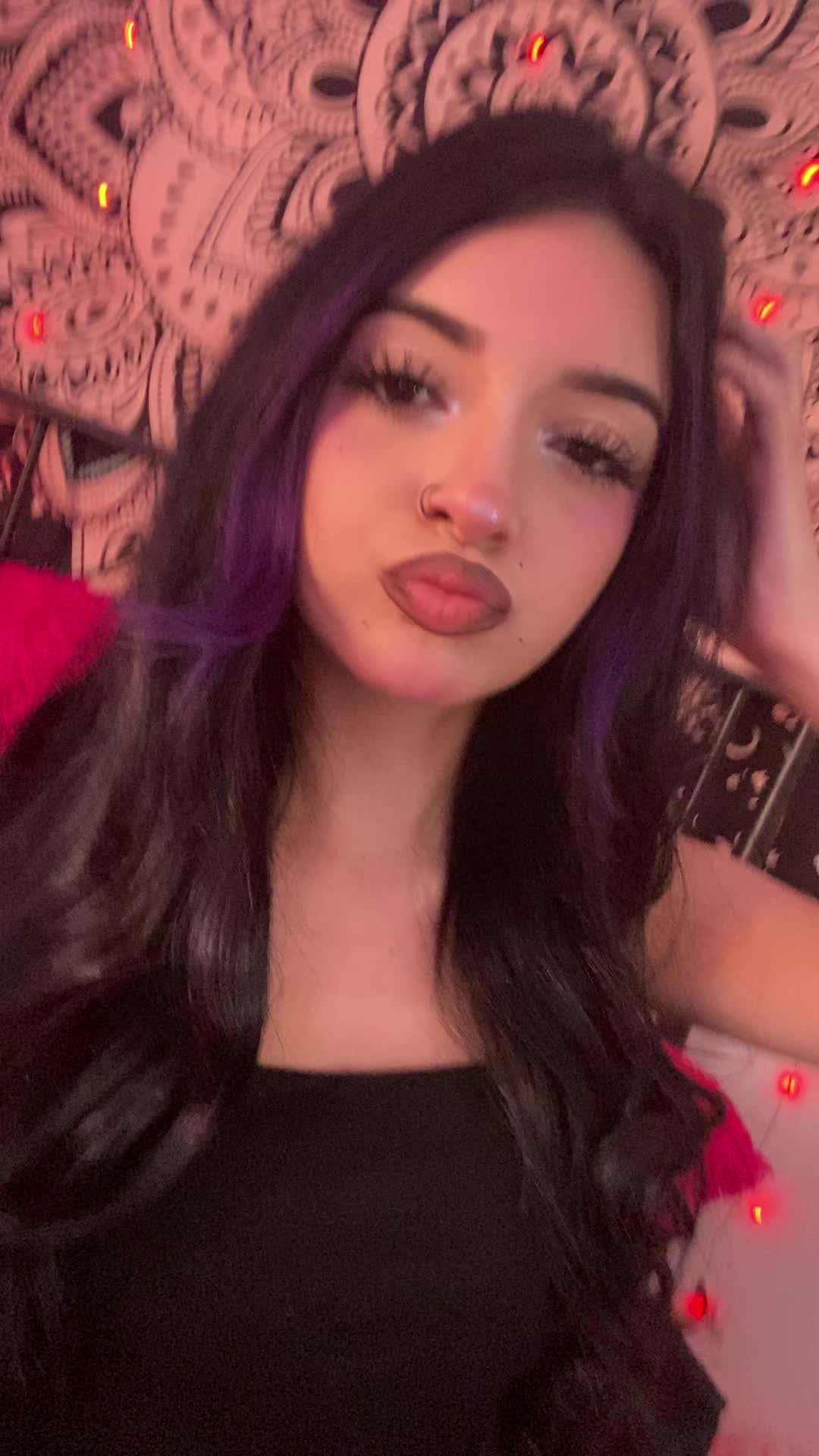 @Latina mami ๐
