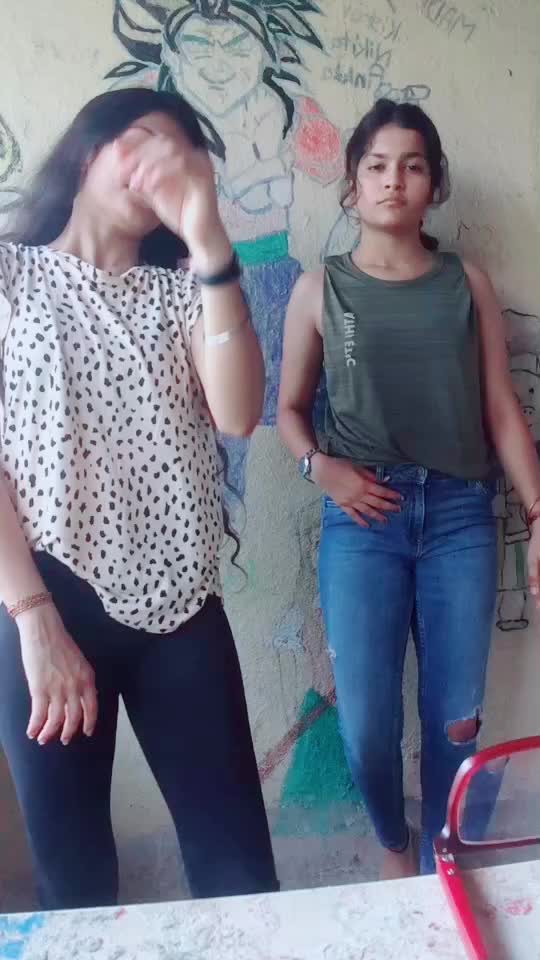 @niki_ambu