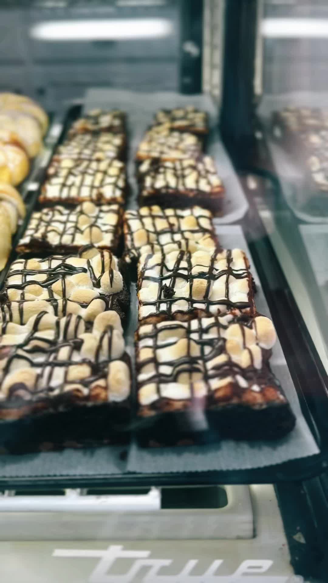 @Chrissy G&rsquo;s Bakery