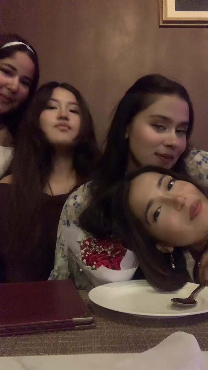 @Shabina🦄