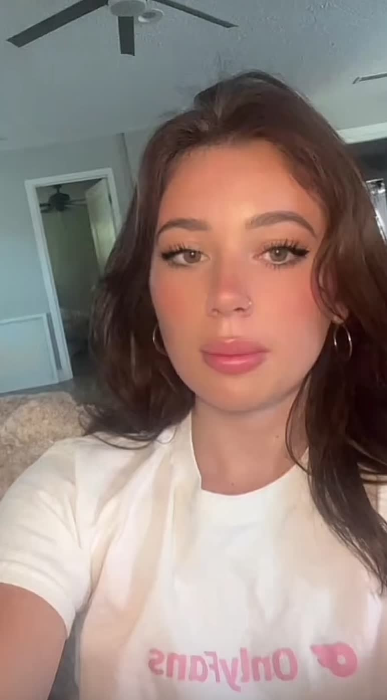 kerstenjulia (@kerstenjulia) - Urlebird