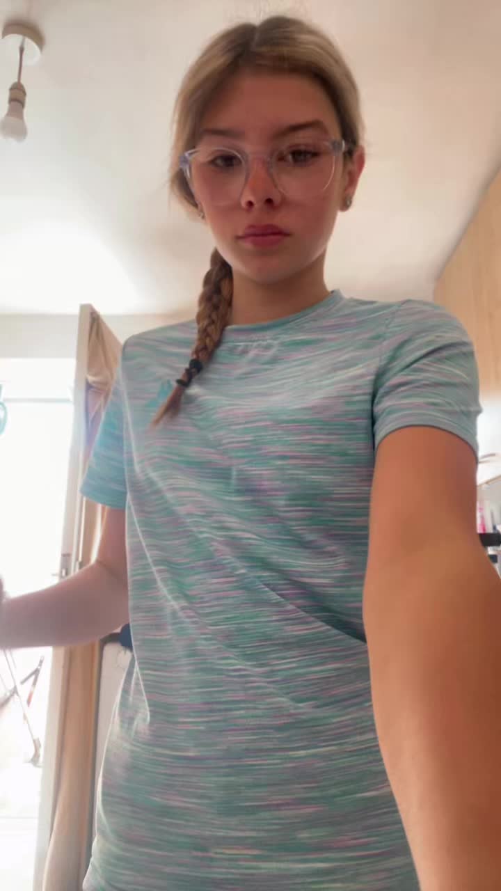 @𝐋𝐮𝐜𝐲🪭🍒♥️