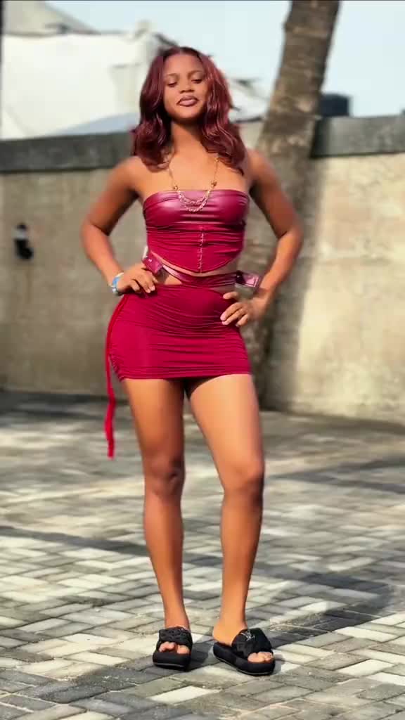@afroblueries