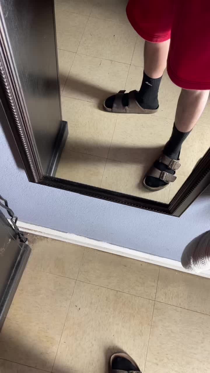 @Jesssyy_Z