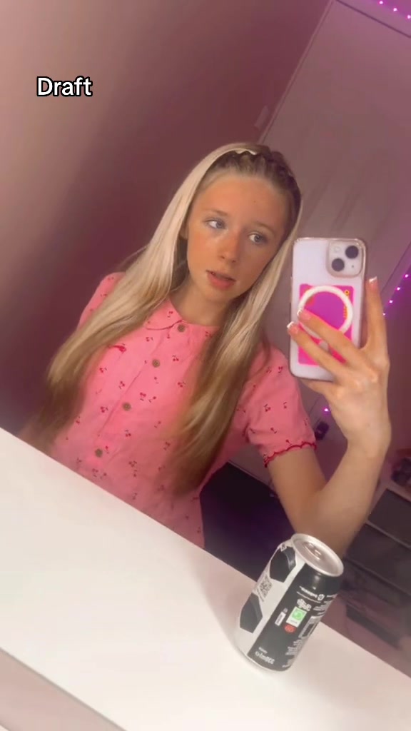 @Ella-22🍒🐅