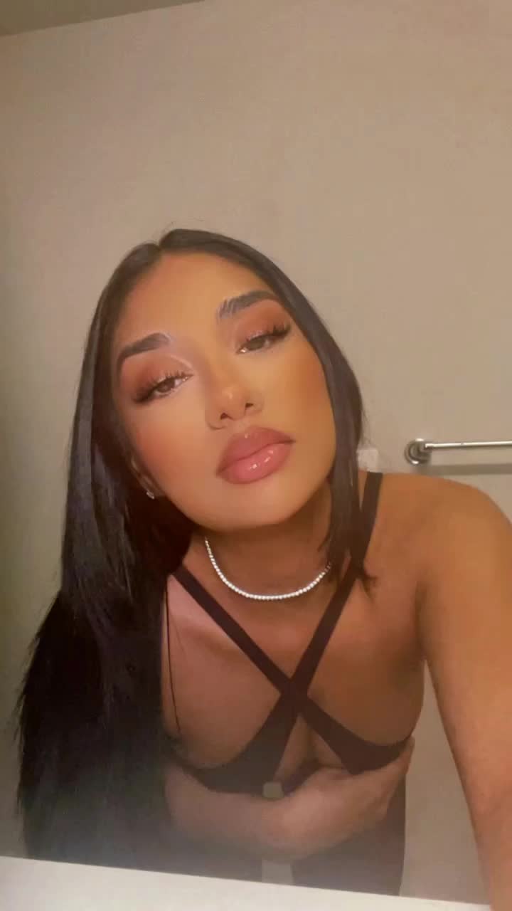 @irina_arias