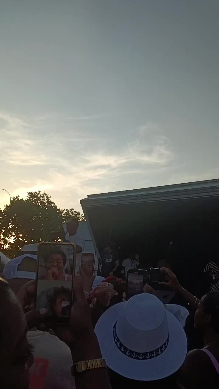 @Jo💙