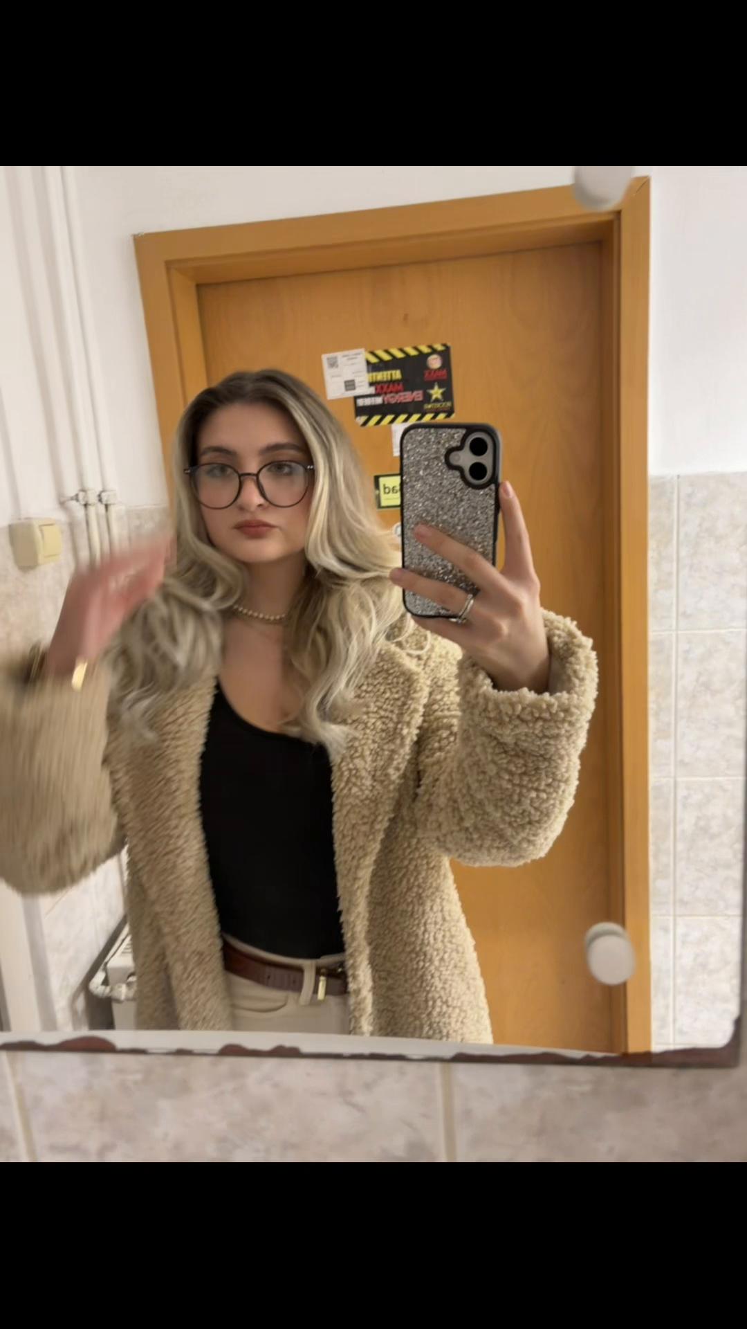 @Ralucaaa99