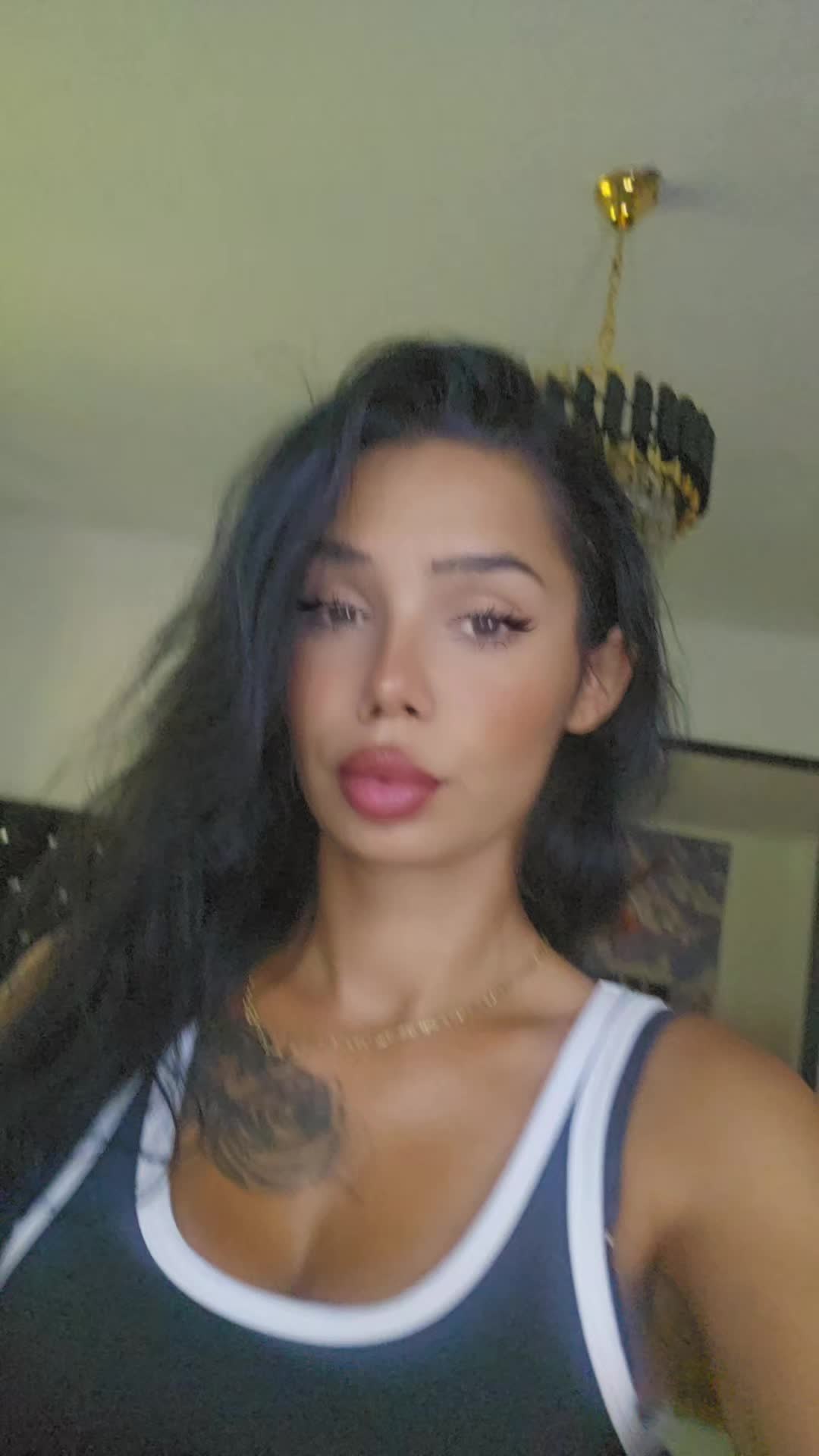 @nikoleta