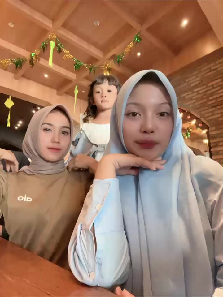 @Mayaagustina
