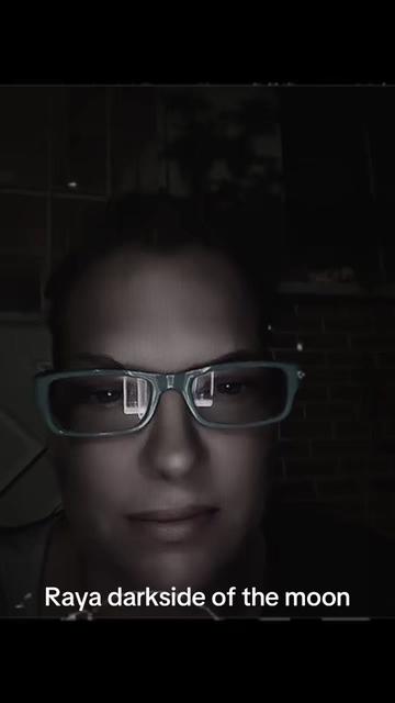 @rayadarksideofthemoon
