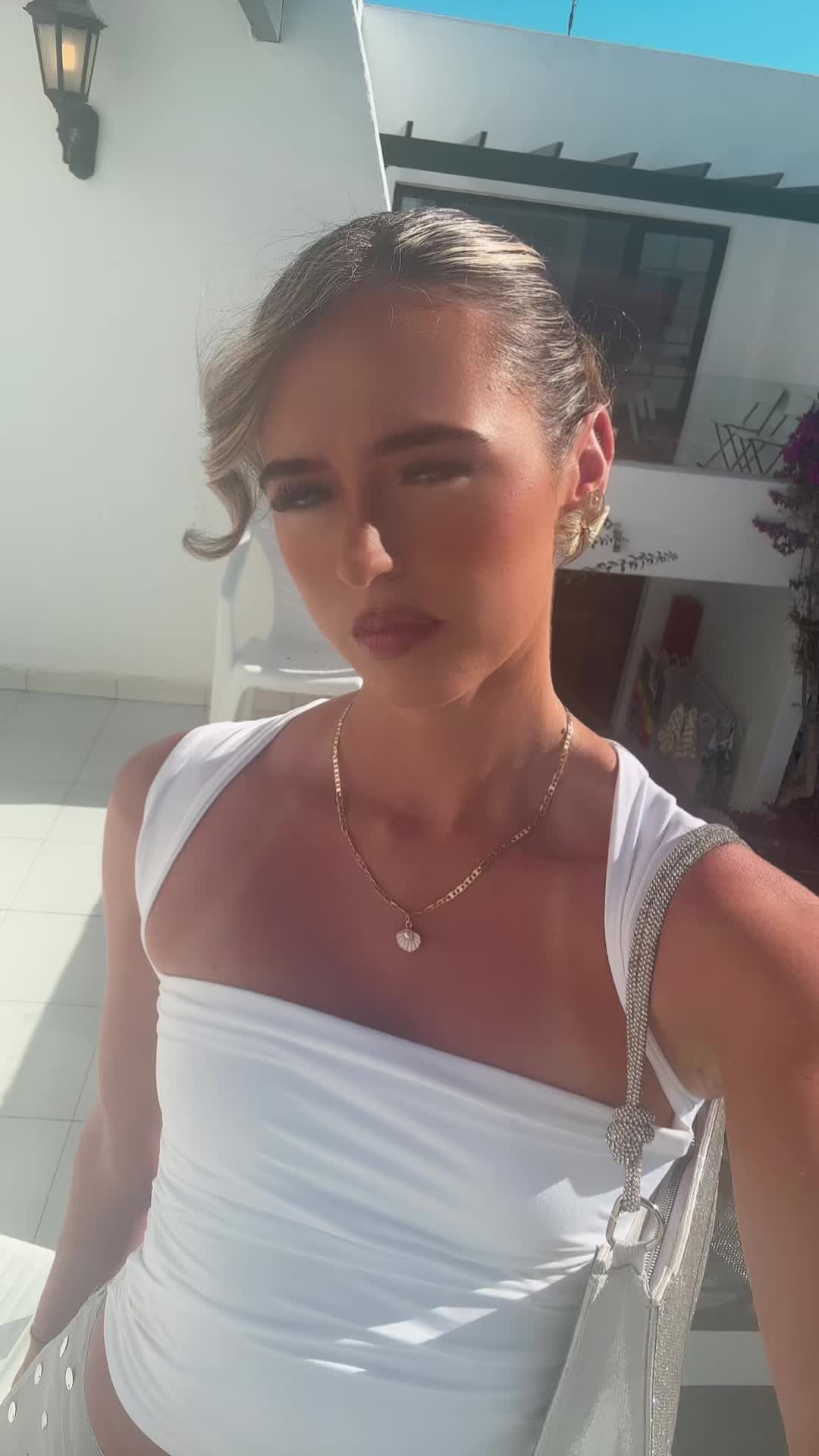 @bethanylouise