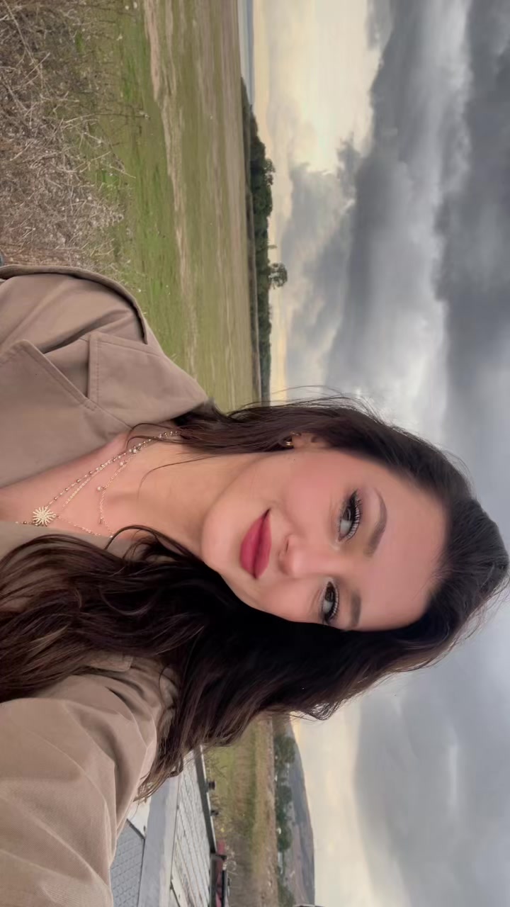 @Aleyna Akg&uuml;n