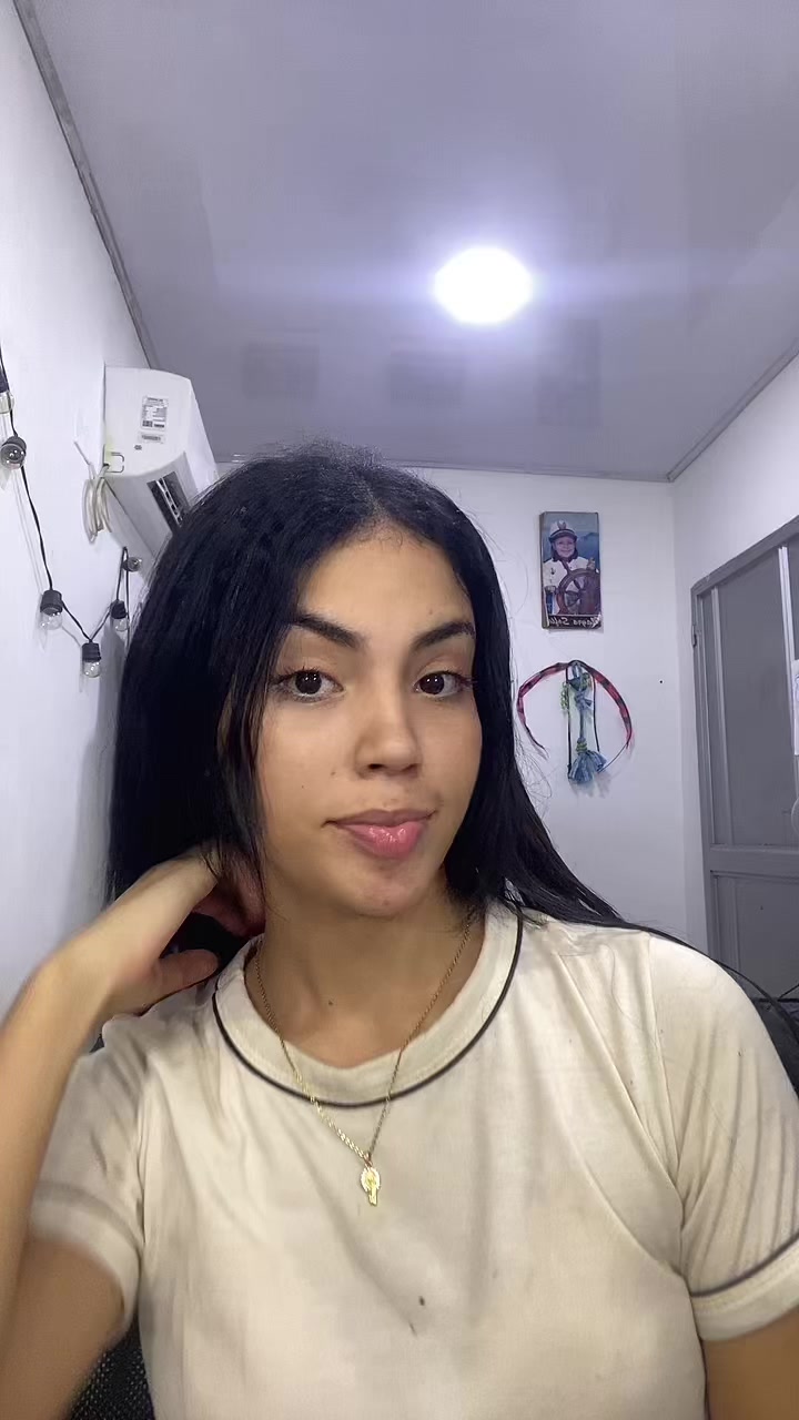 @Nicol2208