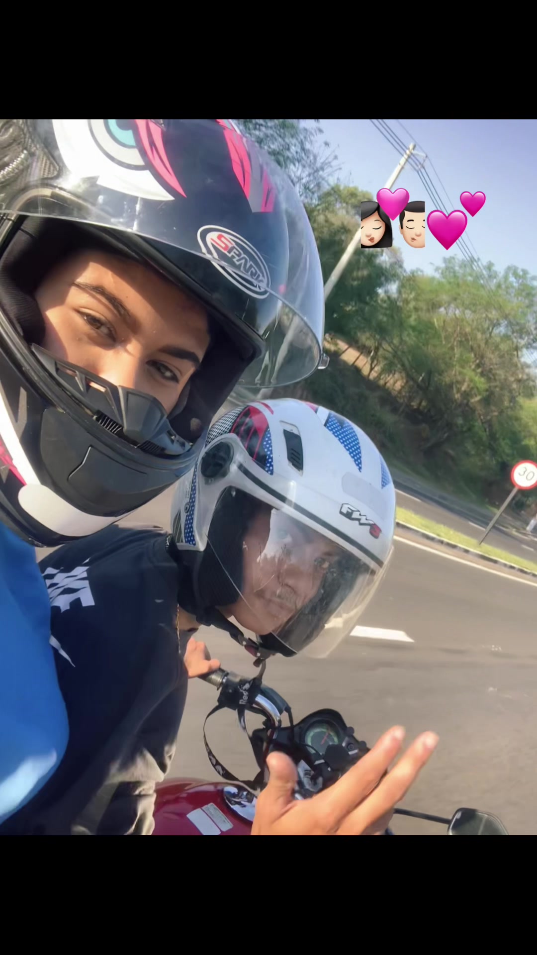 @vitoria souza
