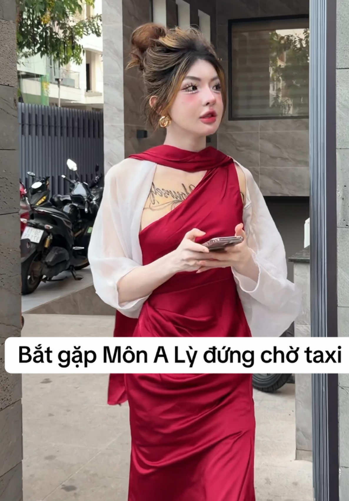 @Mia Lê