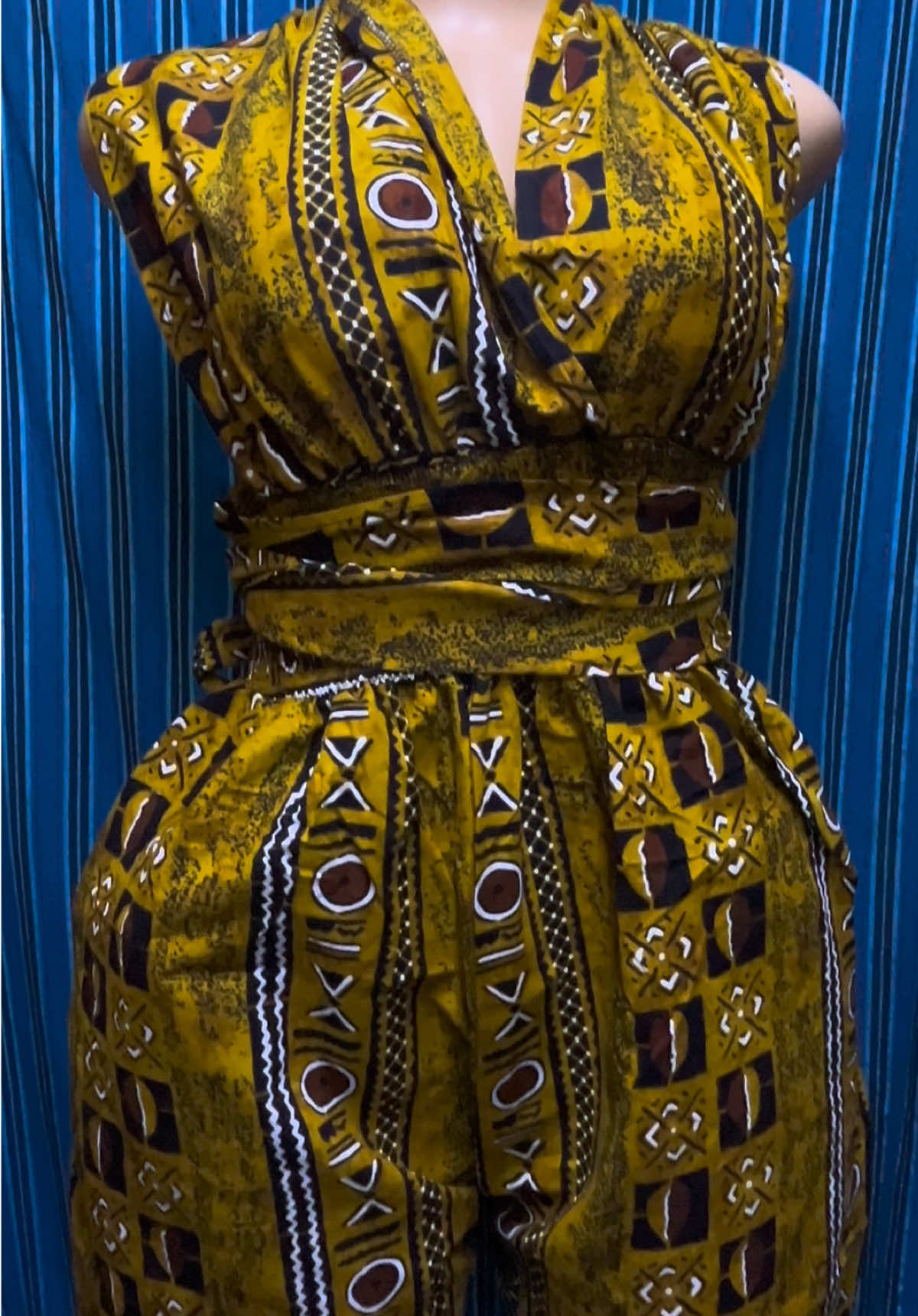 @njambifrika.outfit