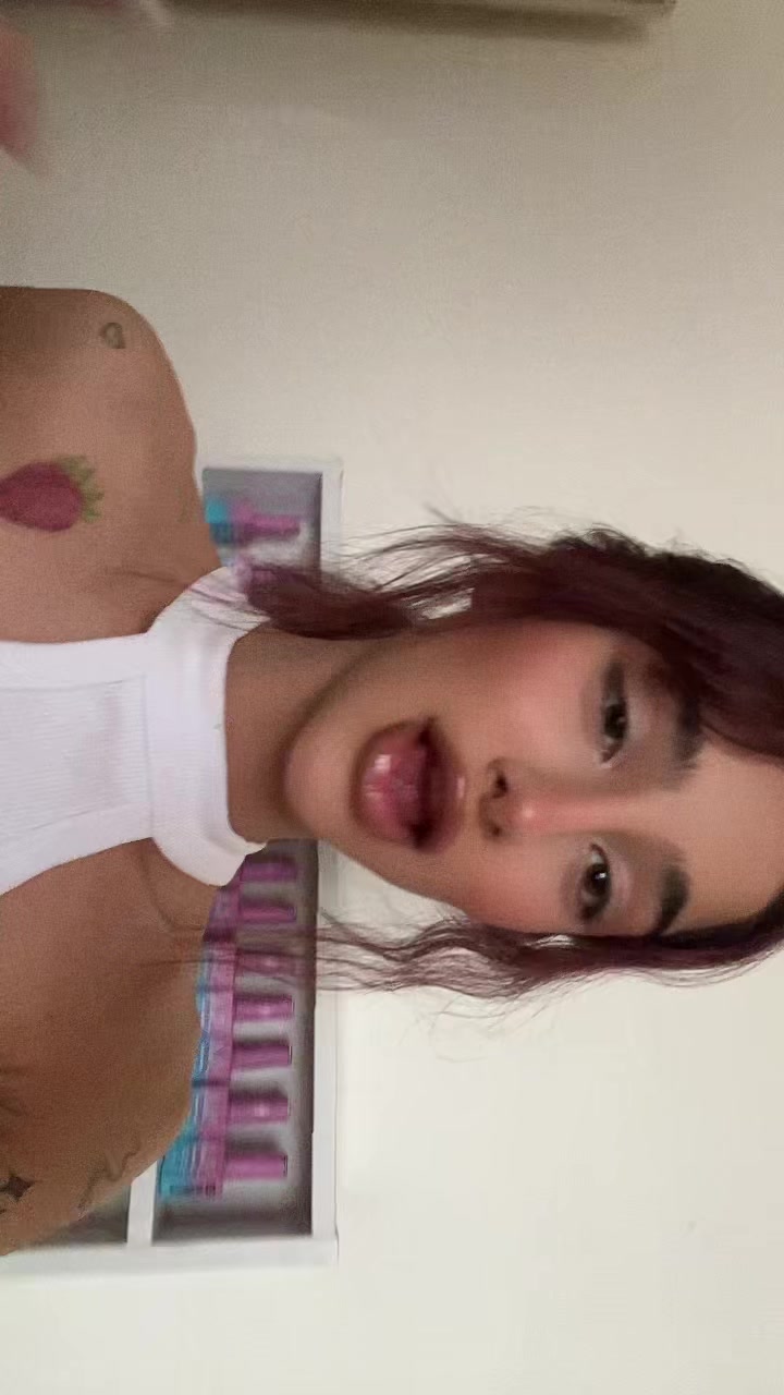 @Mahtabmahroyan