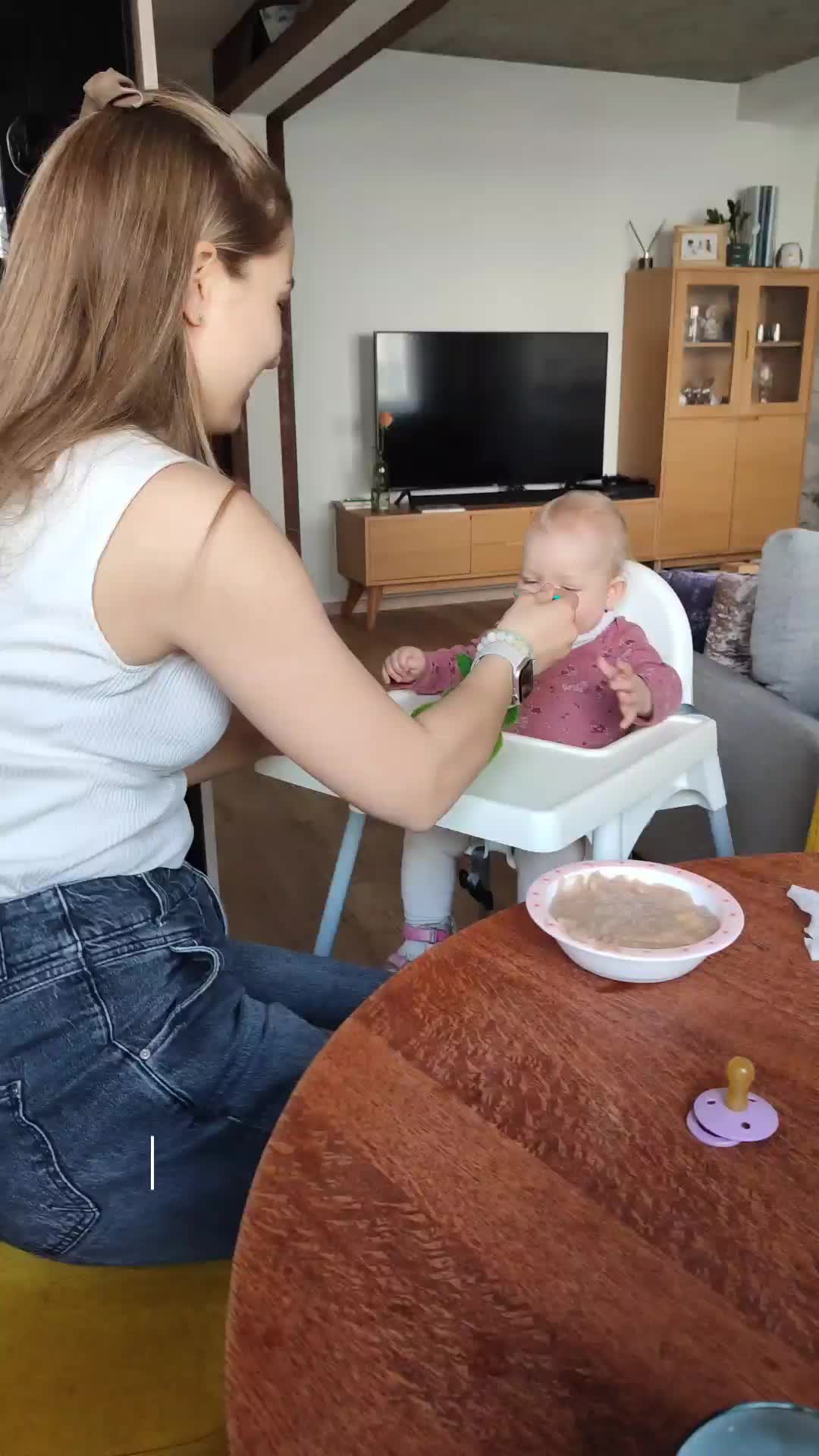 @Meilės sau praktikė 🕊️ Agnė
