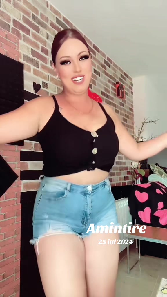 @Nicoleta18