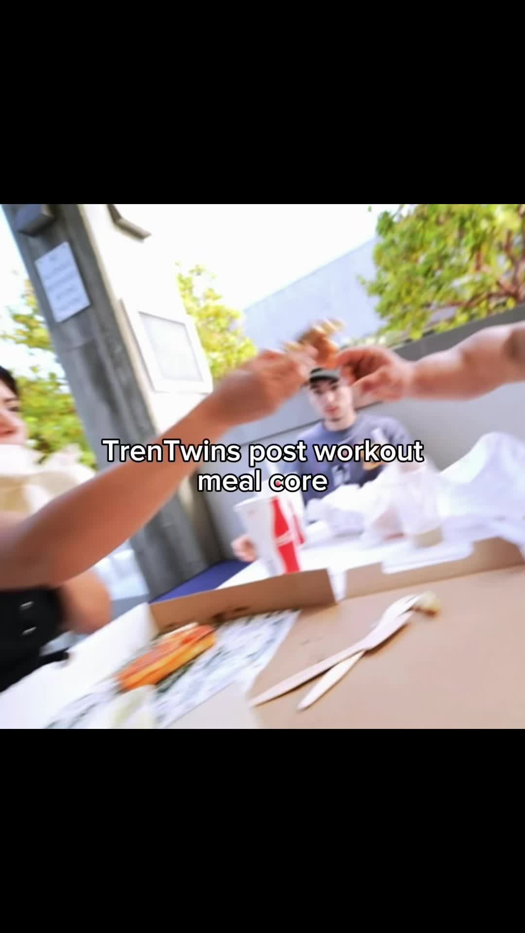 @The Tren Twins