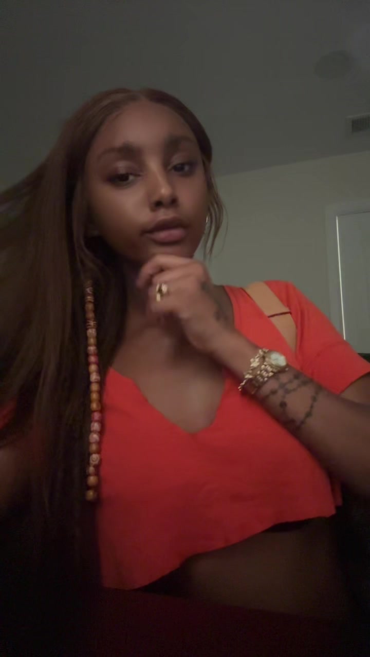 @Dollfacehexx