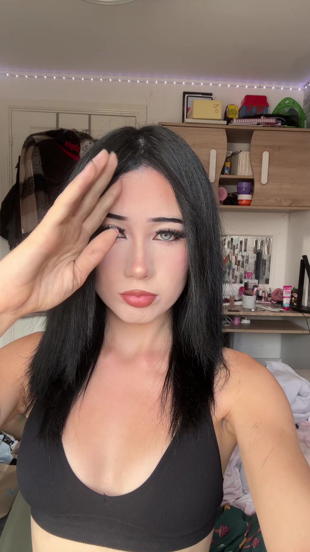 @skyegrace.