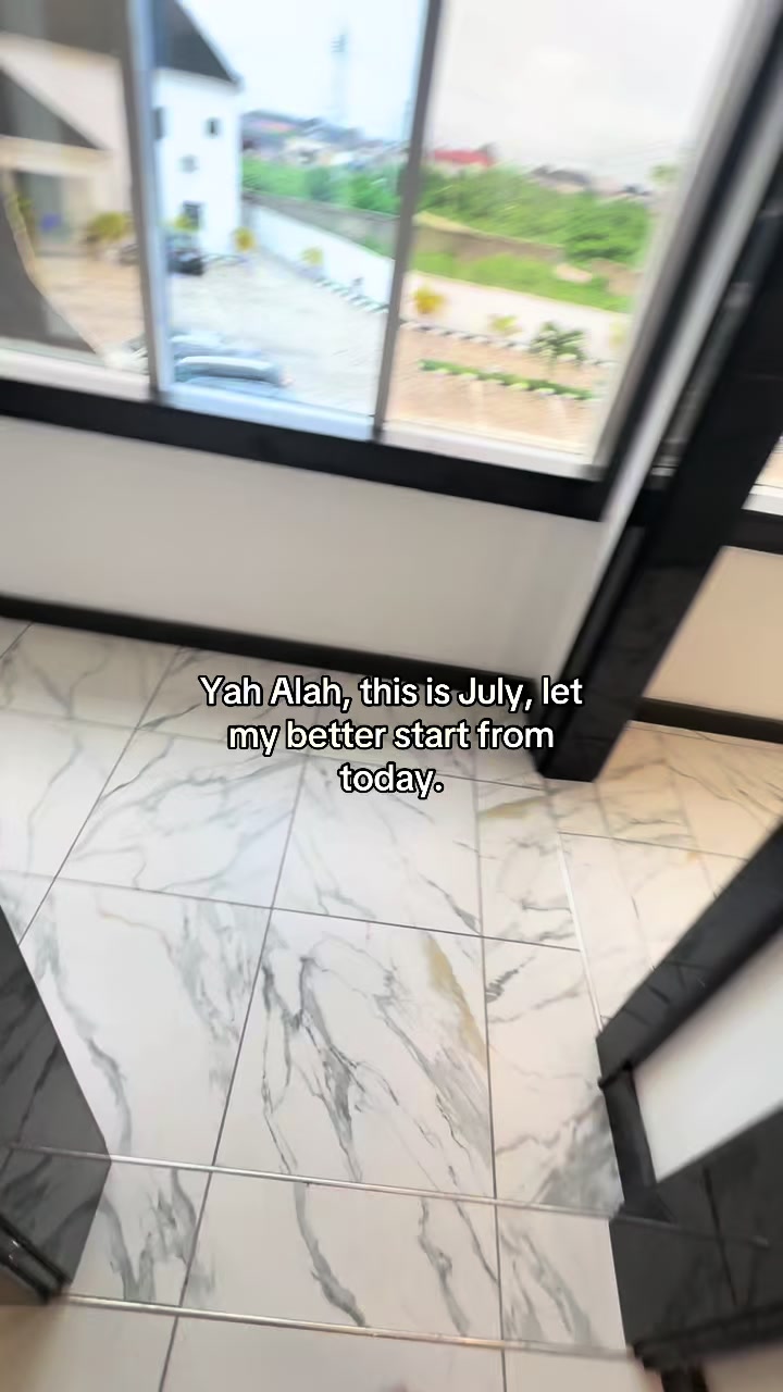 @𝐋𝐢𝐭𝐭𝐥𝐞 𝐌𝐨𝐧𝐢 🥶🔥