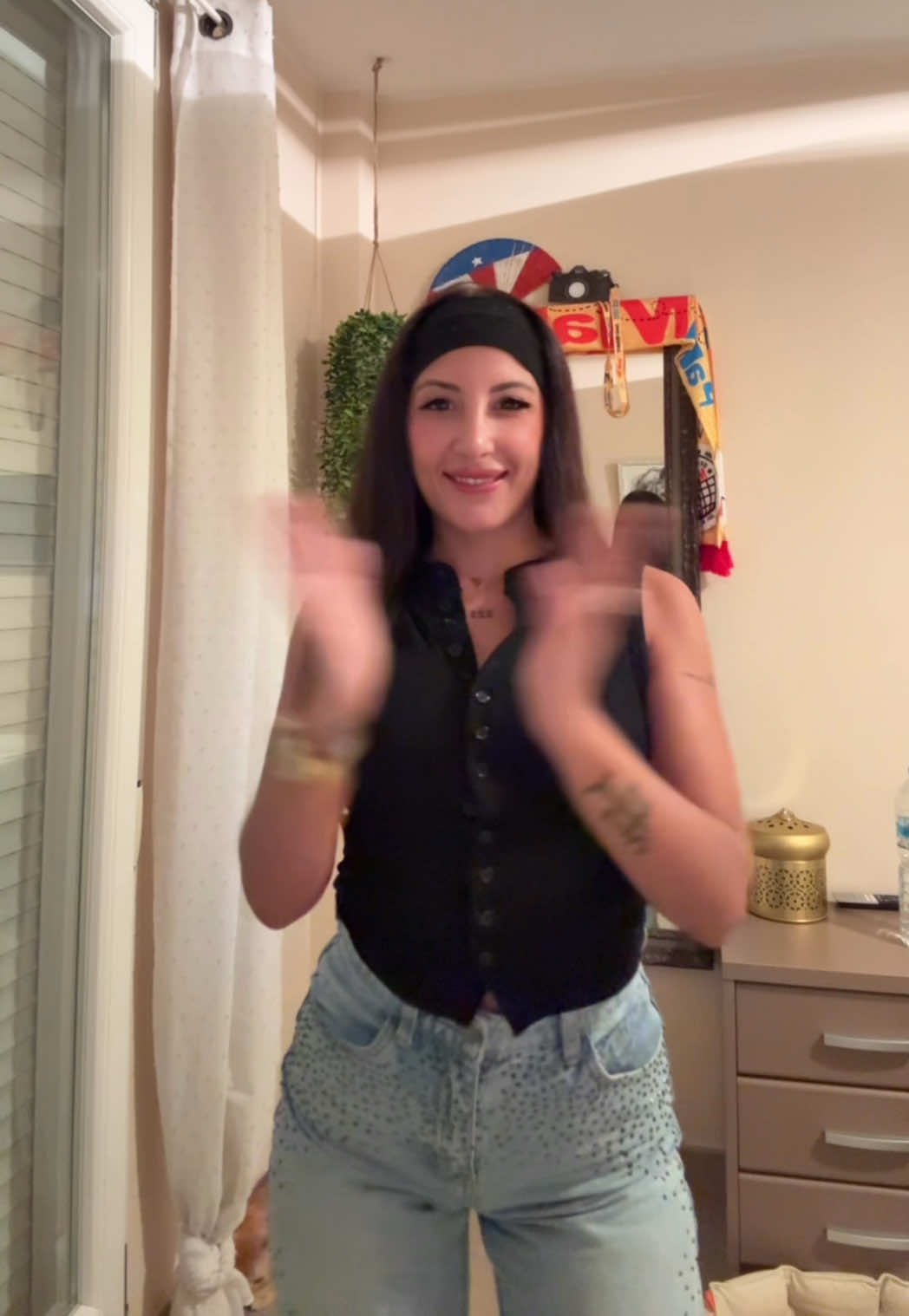 @S. González