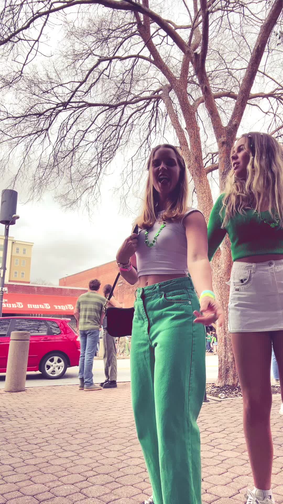 @peyton