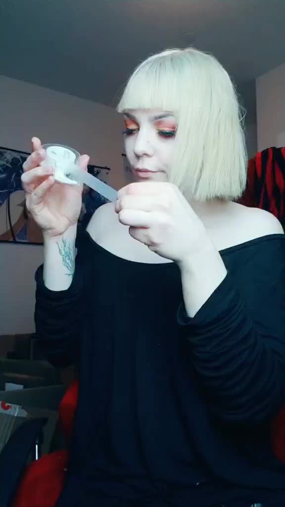 @pumpkin.vines