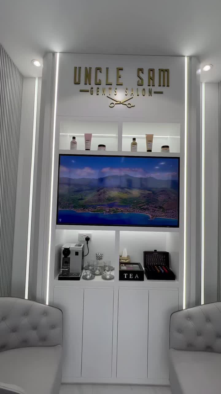 @Uncle Sam Gents Salon