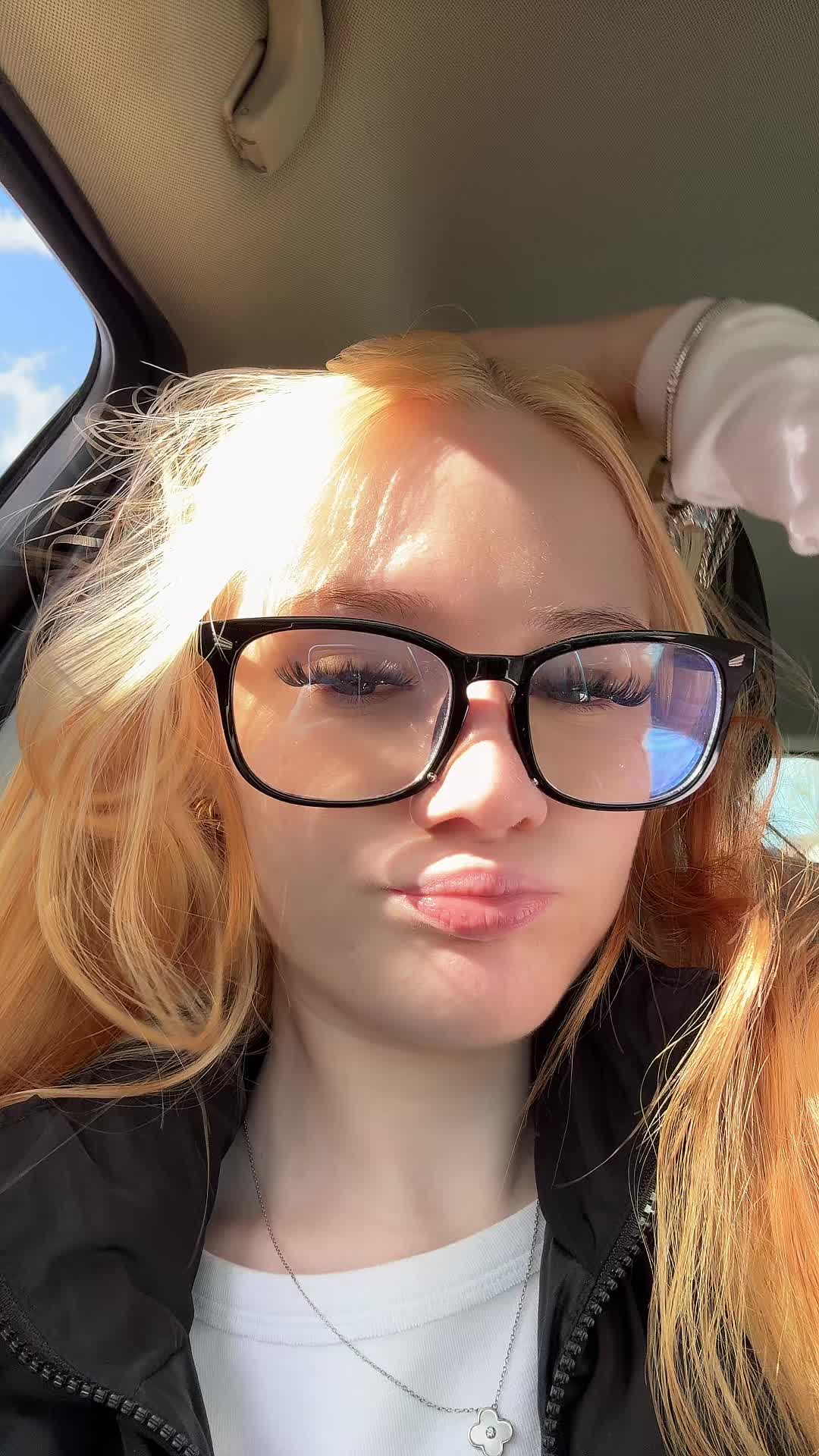 @𝒥ℯ𝓃𝓃𝒶🐒