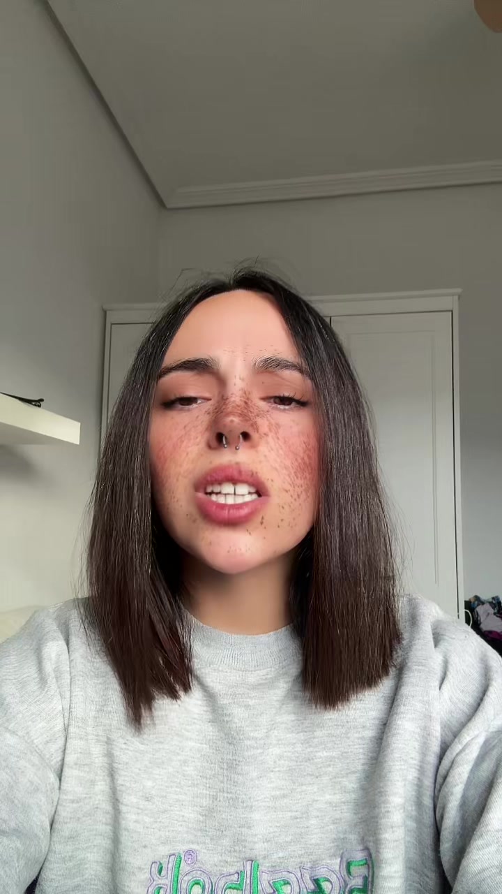 @_ainhoamrt