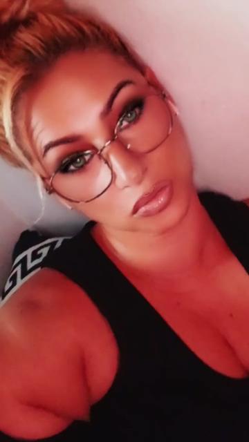 @SI♥️Si😍