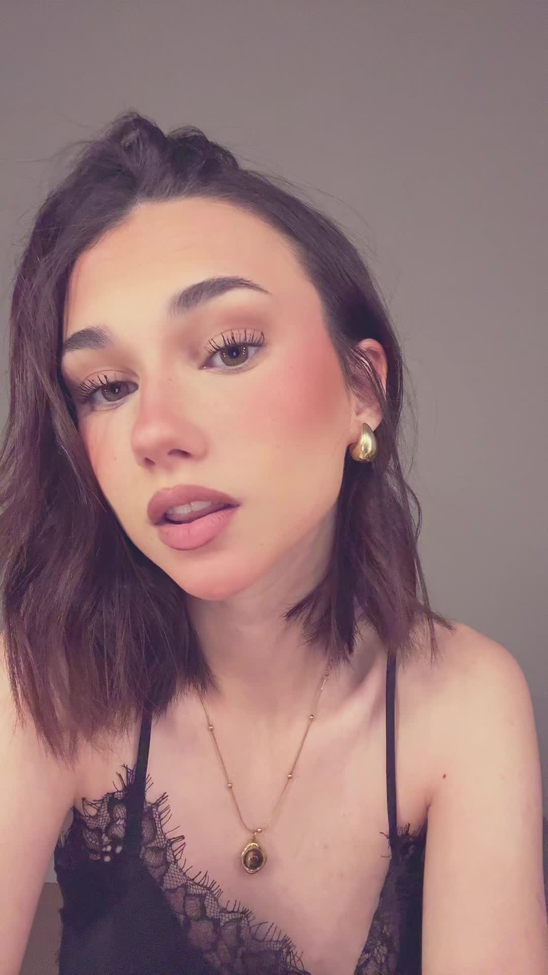 @Naiara