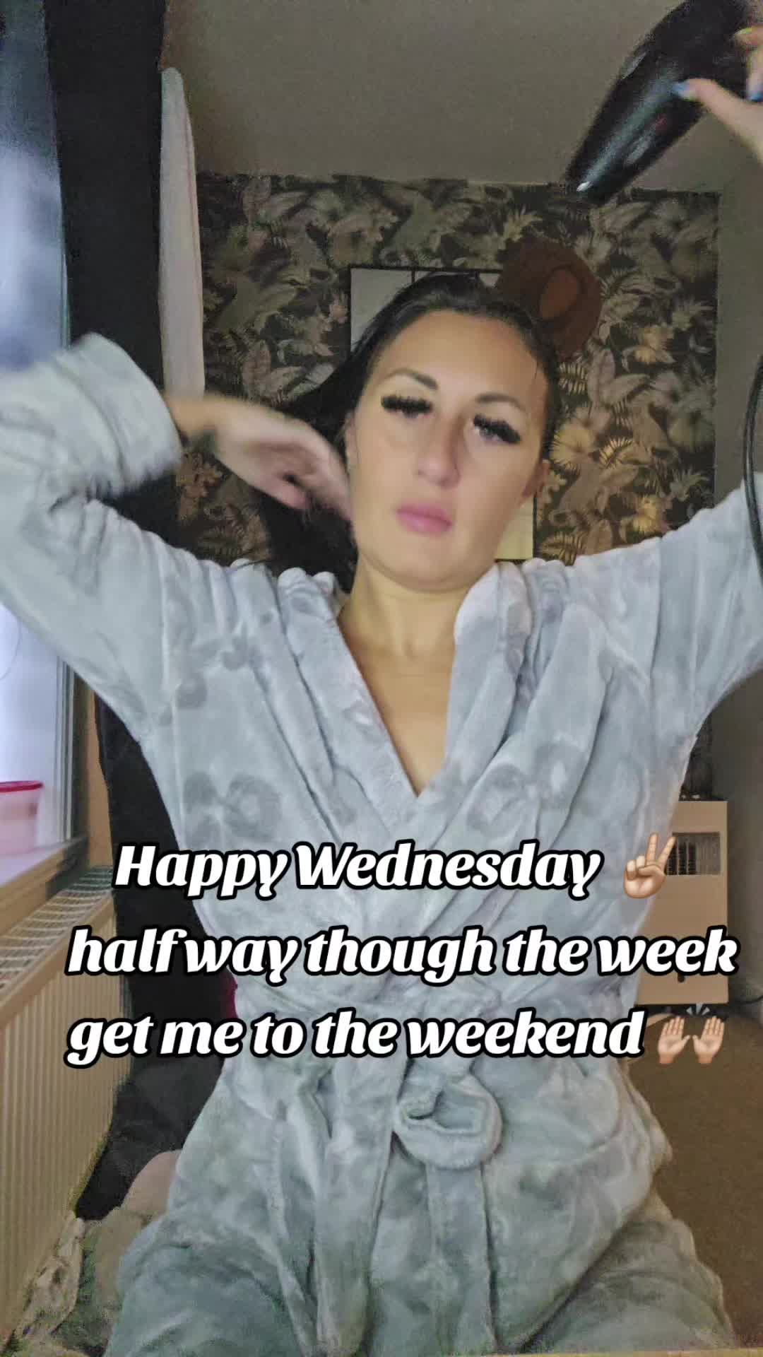 @Miss Gemini 🧿🪬🐘