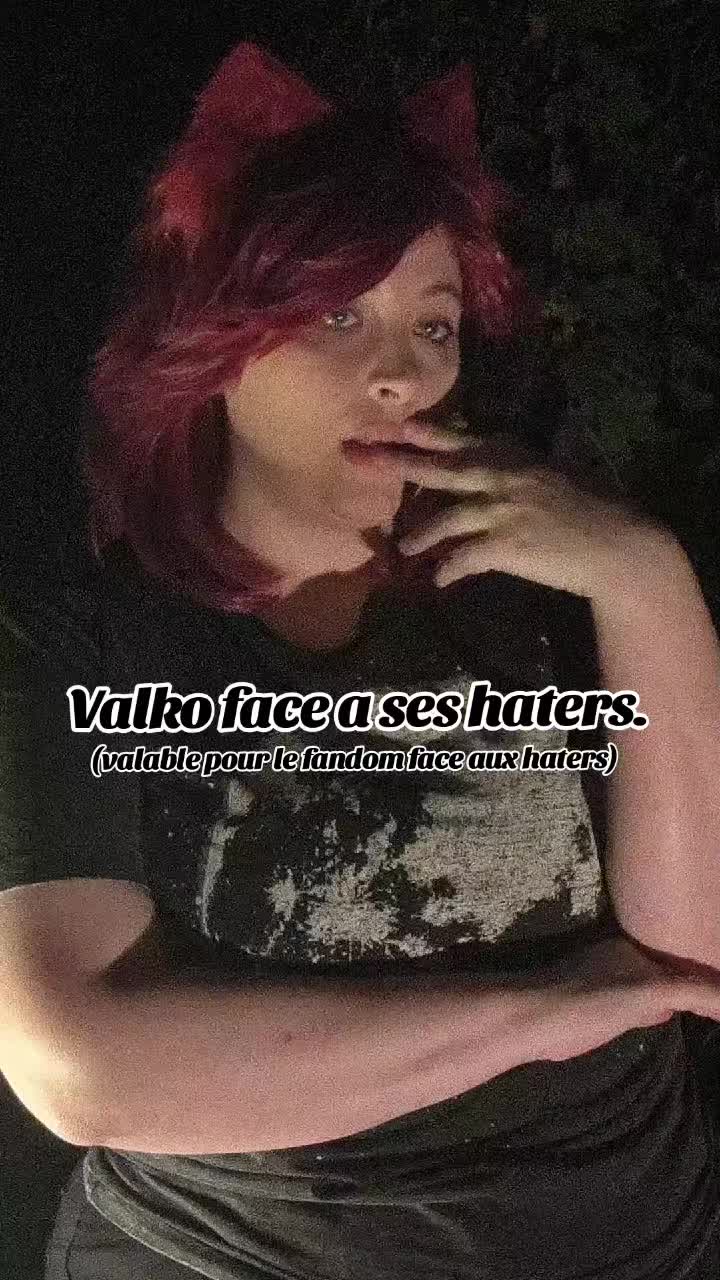 @NonnonCosplay