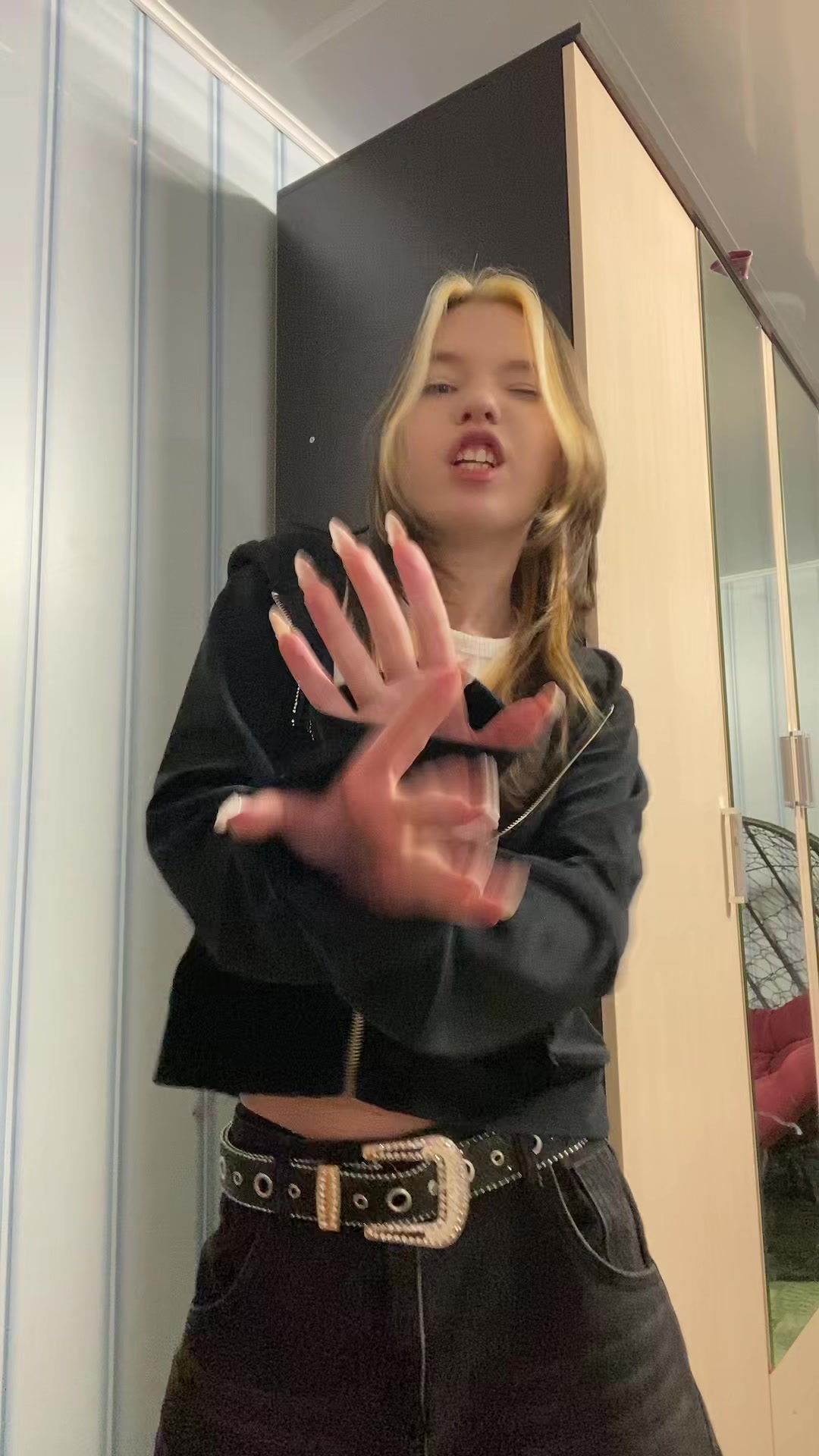 @𝒹𝑒𝓈𝒽𝒾