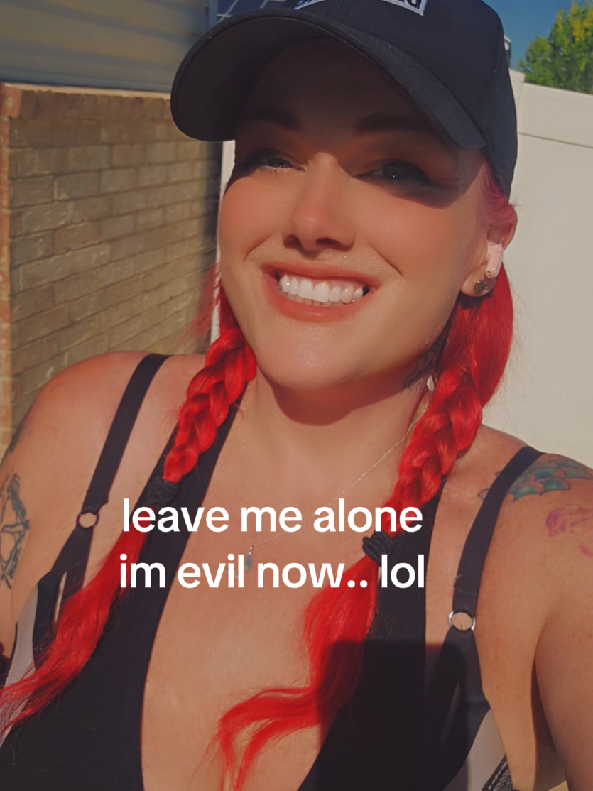 @DanniLou