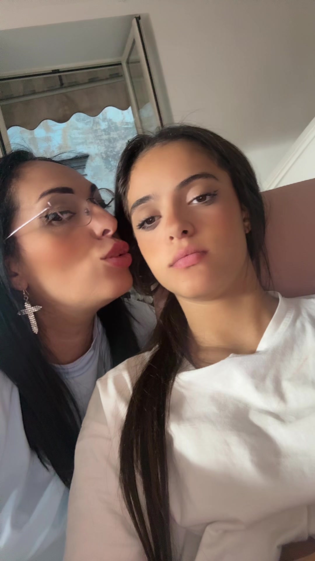 @Melania