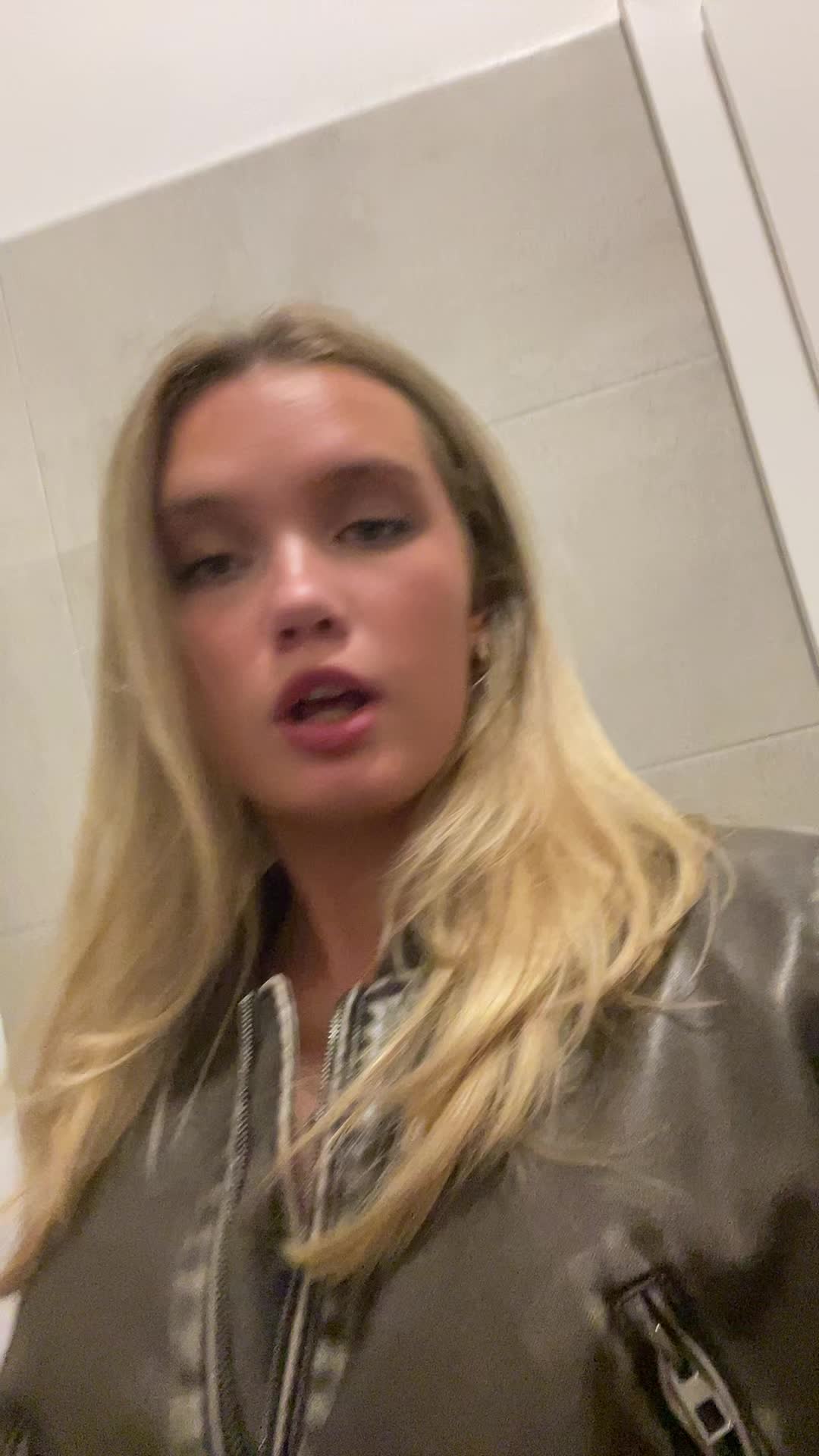 @Molly Stahre