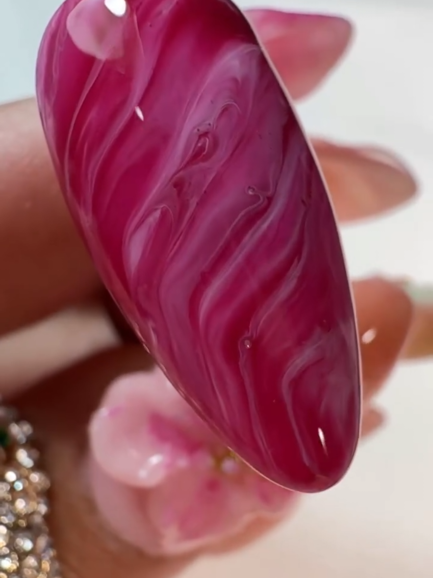 @Nail Inspo Curated ✨️